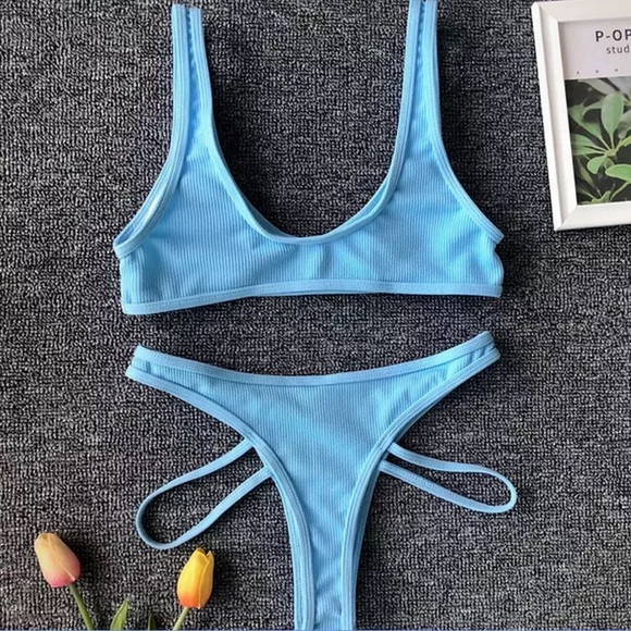 NWT Blue Tiny Trendy Sexy Bathing Suit Set - Picture 2 of 3